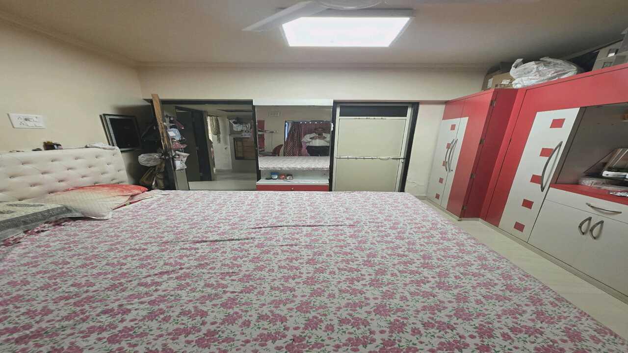 622816245O-1753343792452